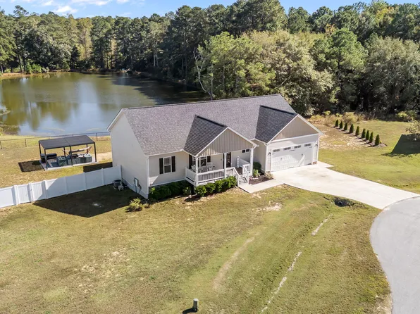 73 S Rabbit Run Dr, Smithfield, NC 27577