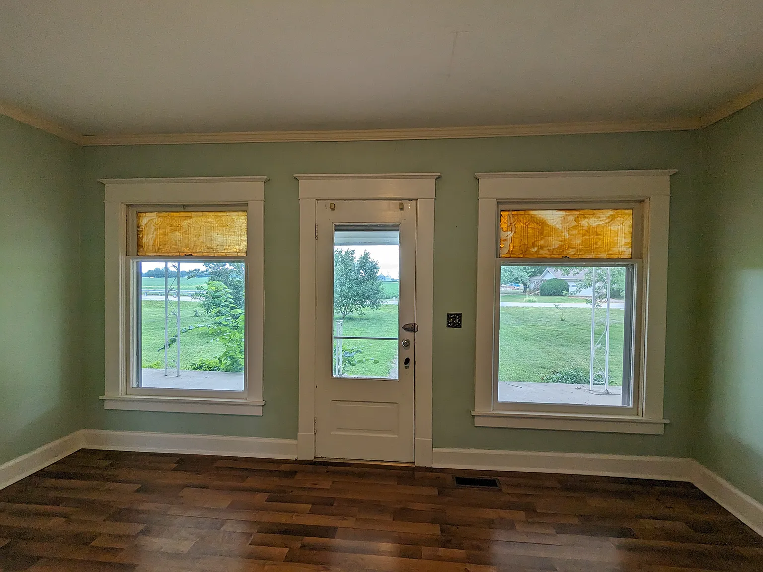 3 bed, 1600 sqft, $1,950 — Photo 4