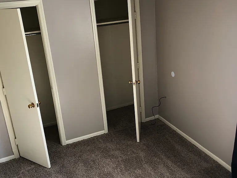 3885 Lawrenceburg Rd #18 — Photo 4