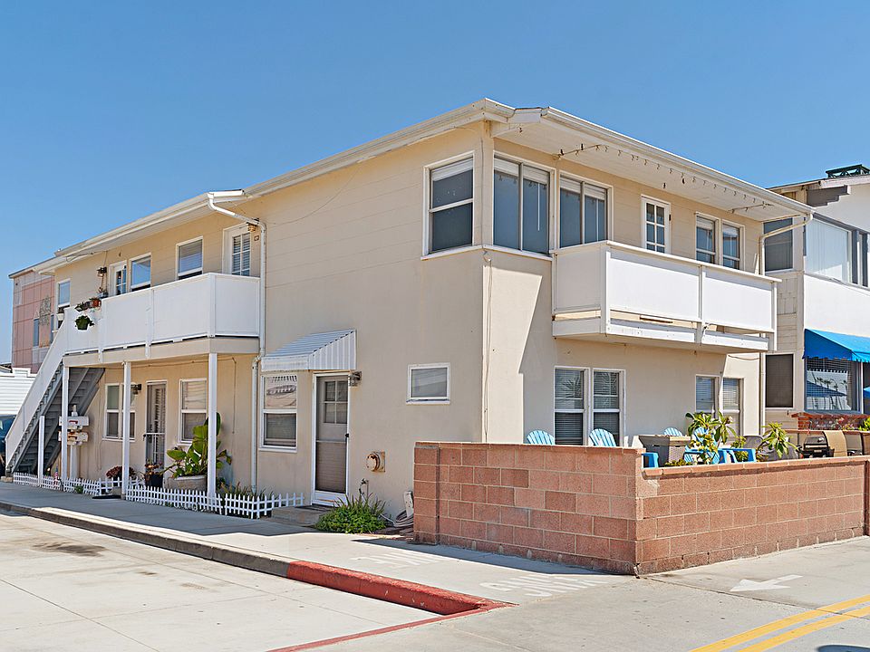 1st image of 300 E Oceanfront #D-u