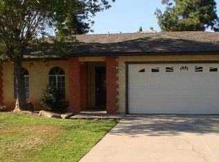 3526 W Fountain Way, Fresno, CA 93722
