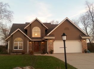 W146N10896 Heritage Pkwy, Germantown, WI