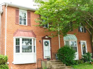 25 Perryoak Pl, Nottingham, MD 21236