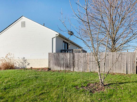 3rd image of 2846 Millrace Dr