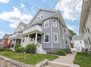 26 Pinehurst St, Roslindale, MA 02131