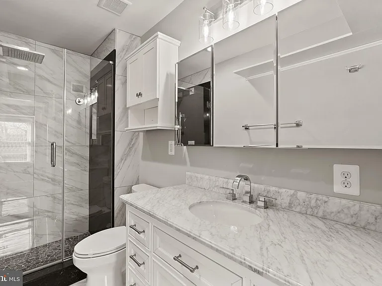 3848 Brighton Ct — Photo 18