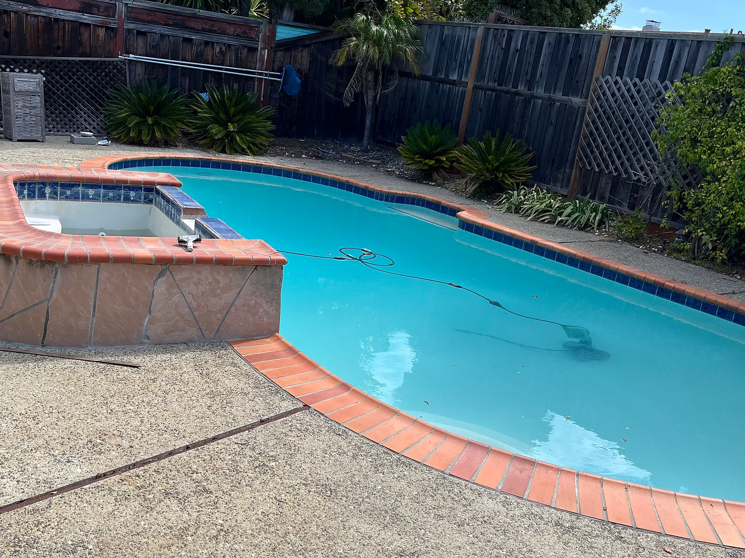 4 bed, 1470 sqft, $6,000 — Photo 1