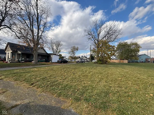 1324 S C St, Elwood, IN 46036