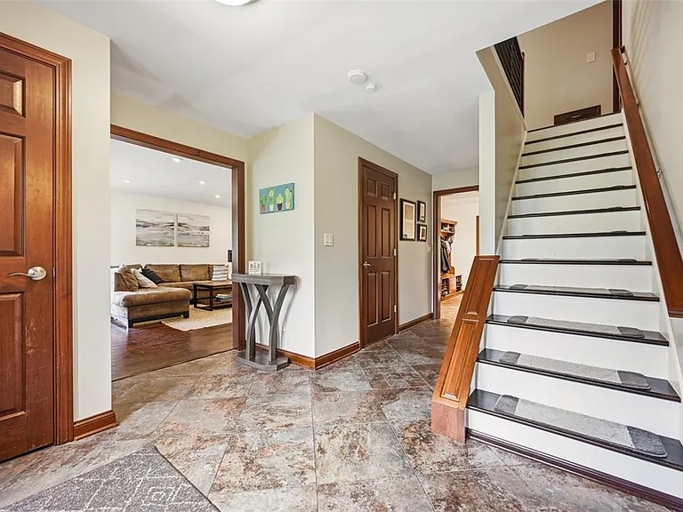 2533 Riva Ridge Ct — Photo 5