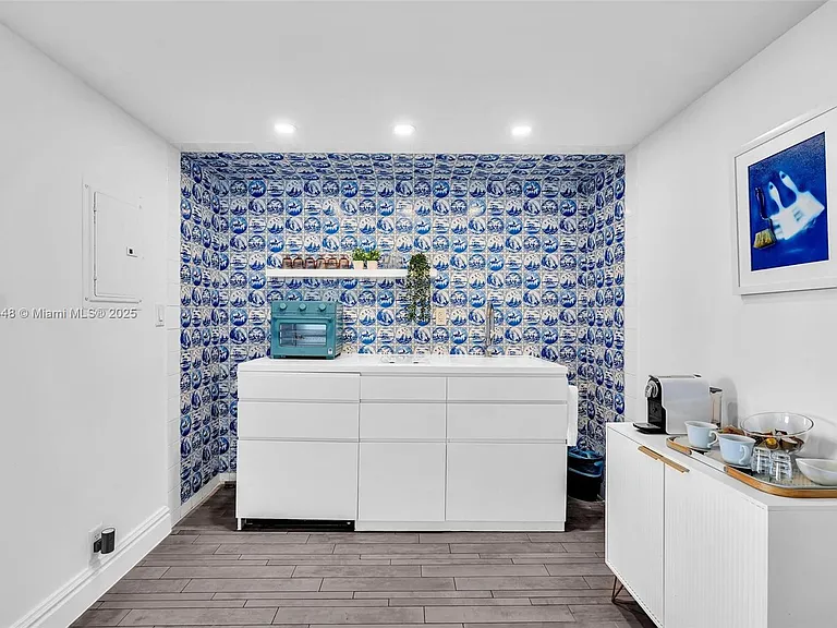 1100 West Ave #1019 — Photo 4