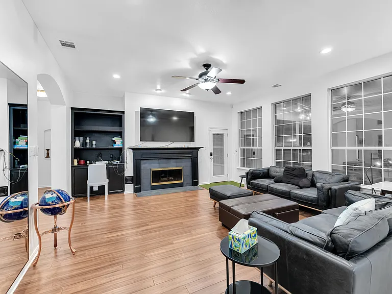 3108 Glory Ln — Photo 47