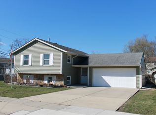 1470 Elizabeth Ave, Glendale Heights, IL