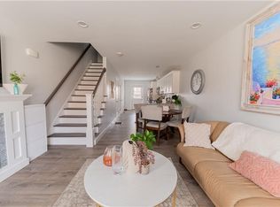 69 Washington St #7, West Warwick, RI 02893