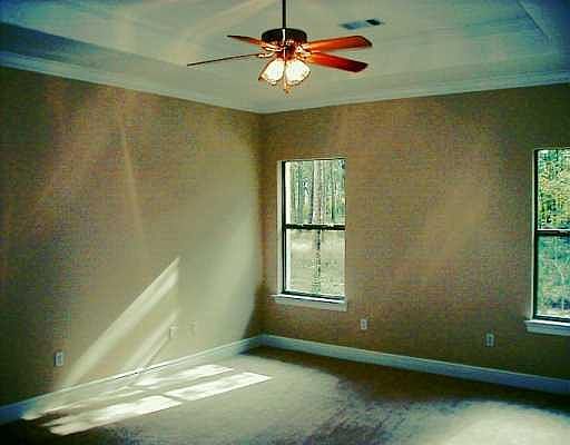 5th image of 116 Short St #B