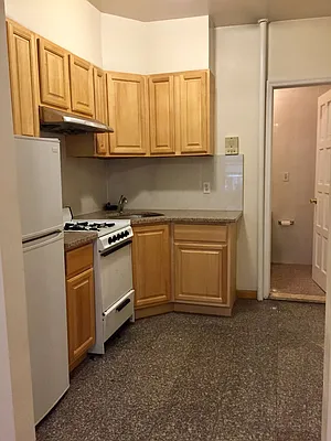 Rented by Natlane Equities | media 8