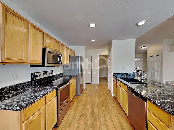 3rd image of 6955 S Jordan Close Cir