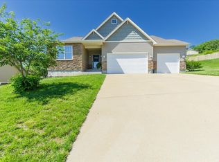108 Killarney Ct, Barnhart, MO 63012