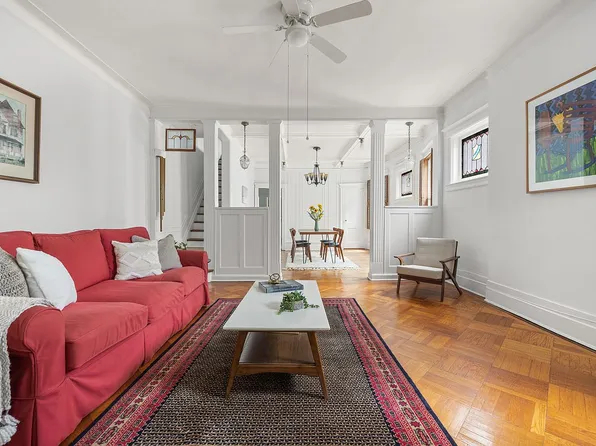 421 E 2nd St, Brooklyn, NY 11218