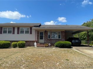 3412 Seven Mountain Dr, Fayetteville, NC 28306