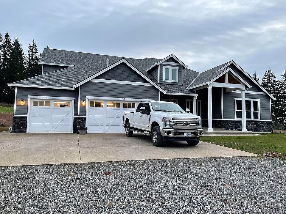 2nd image of 16050 SE Cielo Ct