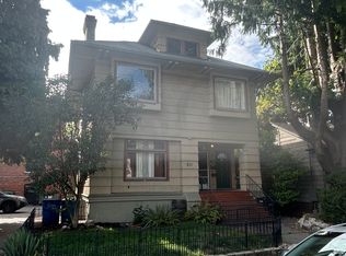 711 Summit Ave E #A, Seattle, WA 98102