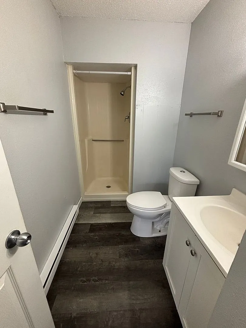 1112 Liberty St — Photo 4