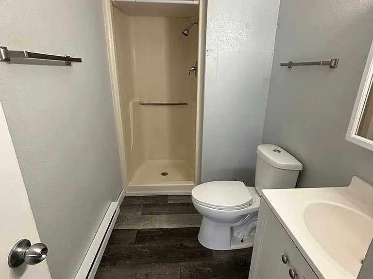 1112 Liberty St — Photo 4