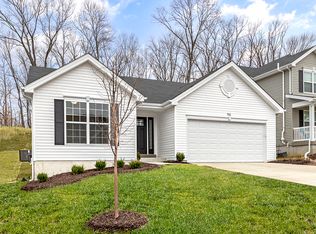 4212 Lions Chase Dr, Saint Louis, MO 63125