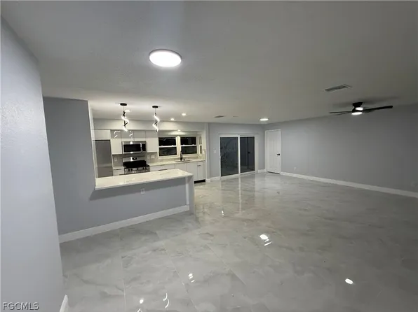 715 Shadyside St, Lehigh Acres, FL 33936