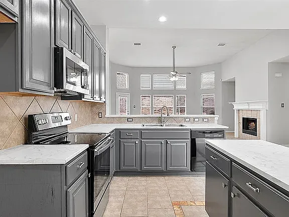 5432 Hidden Creek Ln — Photo 11