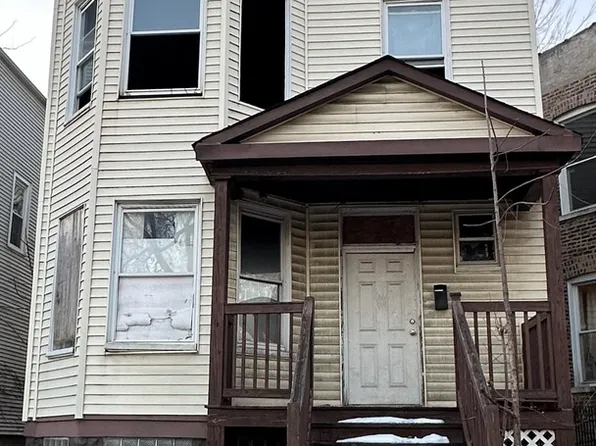 (undisclosed Address), Chicago, IL 60621