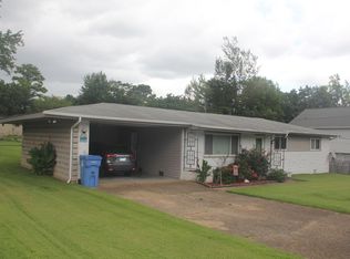 6813 Nakwisa Dr, Chattanooga, TN 37421
