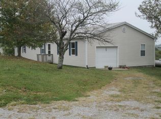 2883 Corinth Hinton Rd, Cynthiana, KY 41031