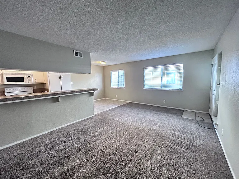 7408 Franklin Blvd #2 — Photo 3