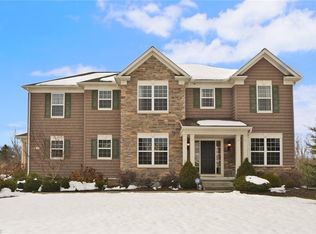 2954 Chamberlin Blvd, Hudson, OH 44236
