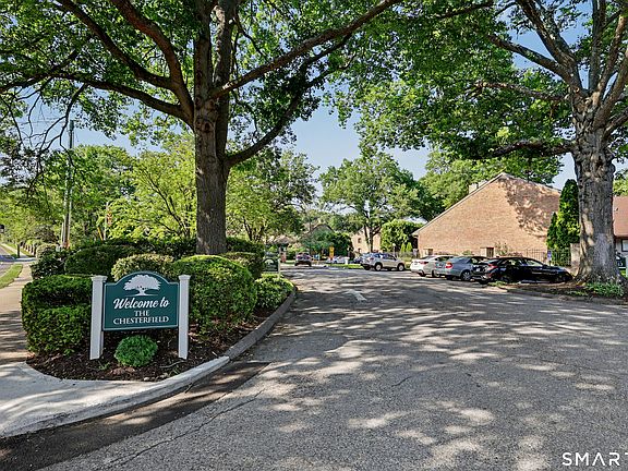 2nd image of 2289 Bedford Street #D12