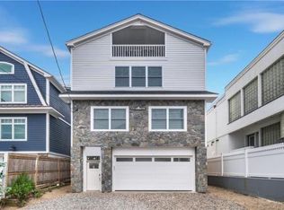 1019 Fairfield Beach Rd, Fairfield, CT 06824