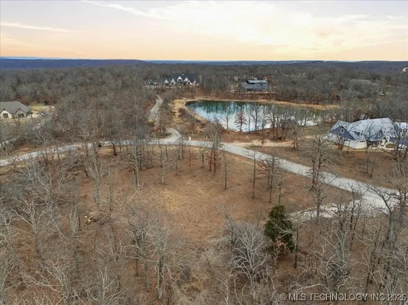 Windridge Dr, Sand Springs, OK 74063