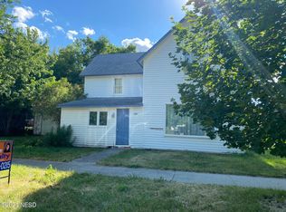 204 N Cloud St, Clark, SD 57225