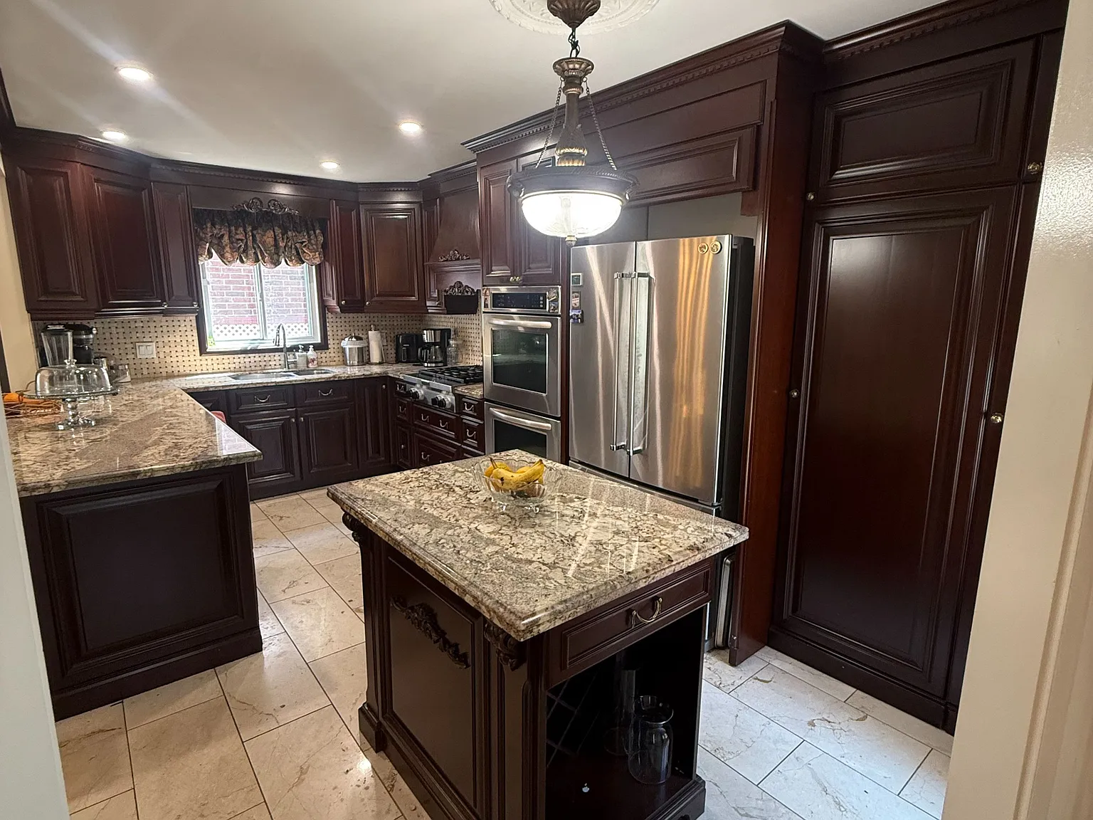 1 bed, $1,300 — Photo 4