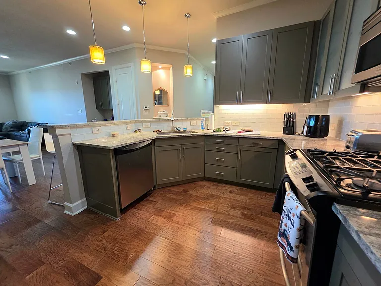 2800 Sandage Ave #206 — Photo 9