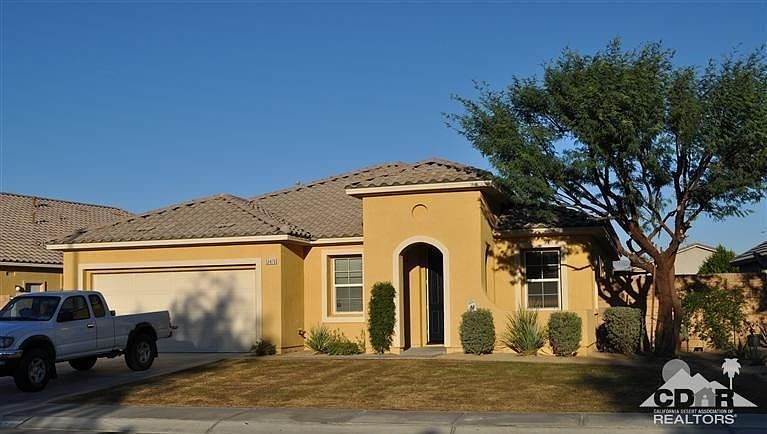 1st image of 53870 W Sienna Cir