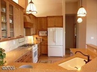 6735 Pacific Overlook Dr, Neskowin, OR 97149