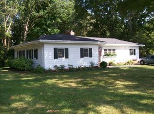 315 Peach St, Chatham, VA 24531