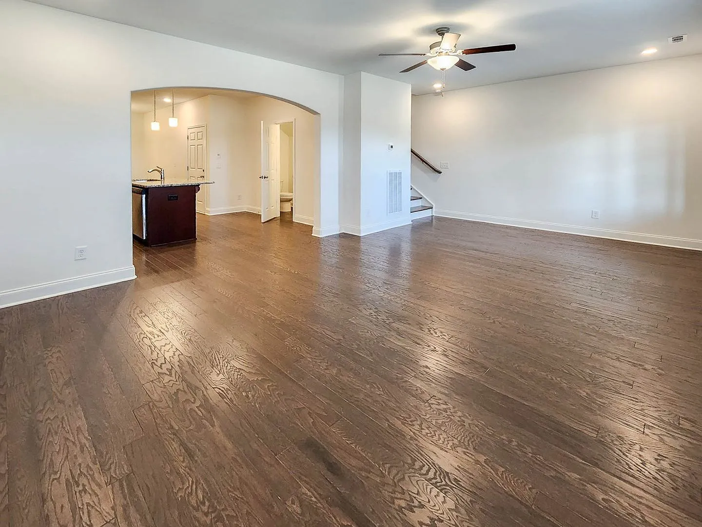 728 Hahn Ct. — Photo 4