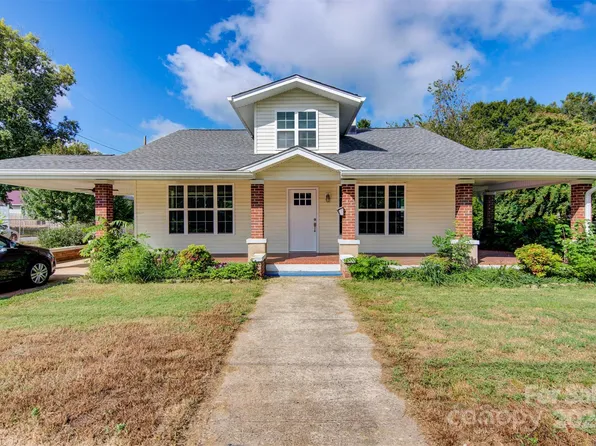 103 12th St NW, Hickory, NC 28601