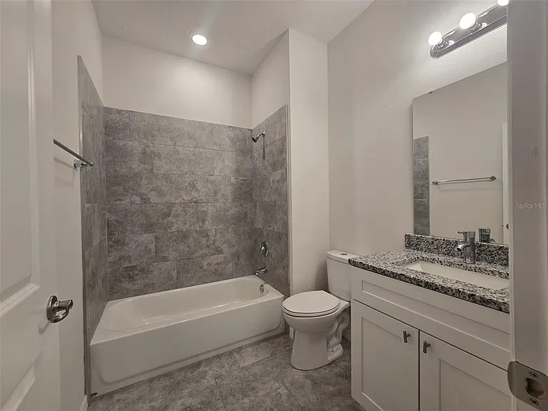 546 Imperial Pl #546 — Photo 13
