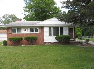 5449 Seymour Rd, Swartz Creek, MI 48473