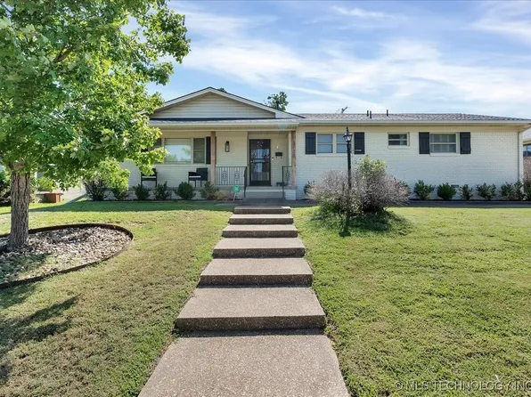 2137 S Fulton Pl, Tulsa, OK 74114