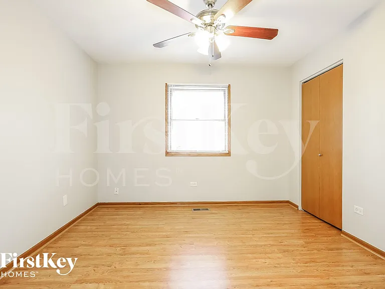 1119 Karen Dr — Photo 9